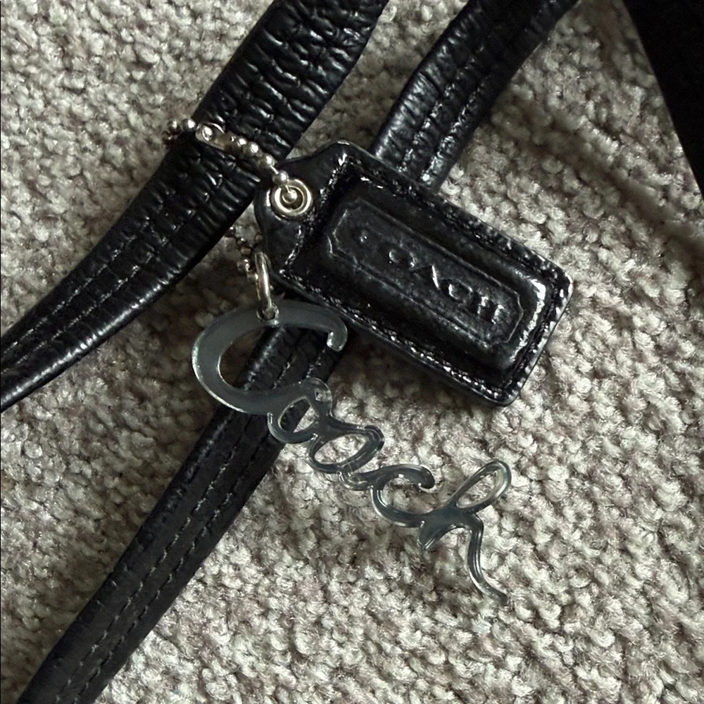 Vintage Coach Black Leather Tote with Signature Gloss Circle